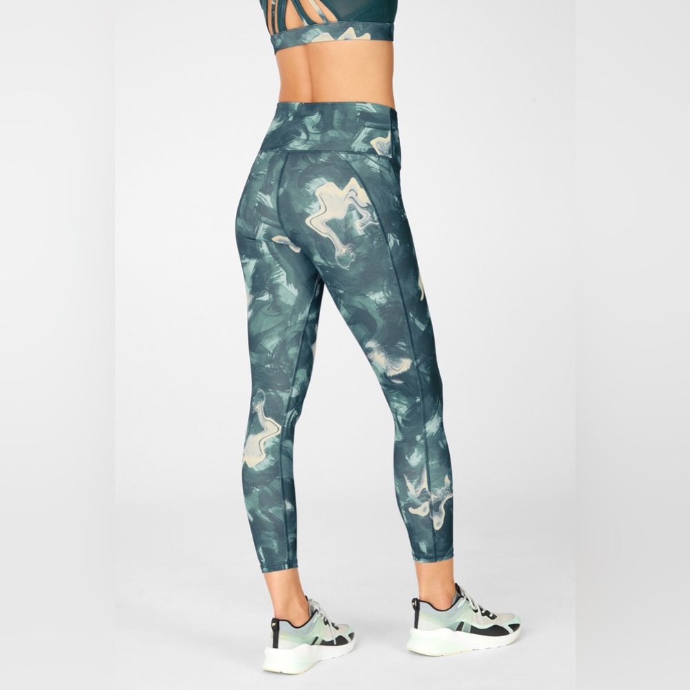 Fabletics Define PowerHold® High-Waisted 7/8 Legging - Picture 2 of 6
